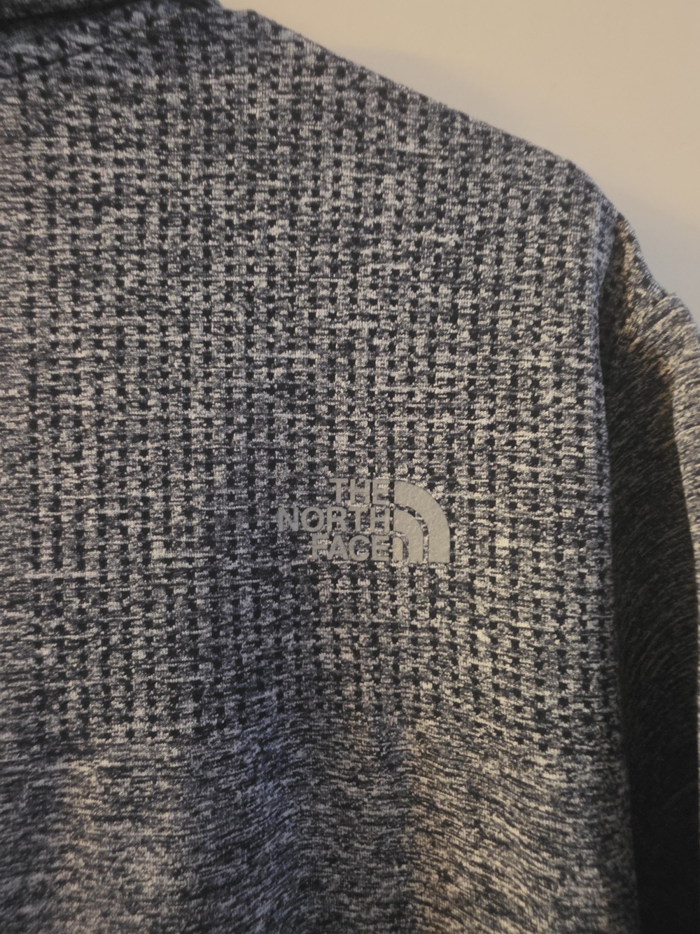 The North Face Men’s Gray Heather Crewneck Sweater
